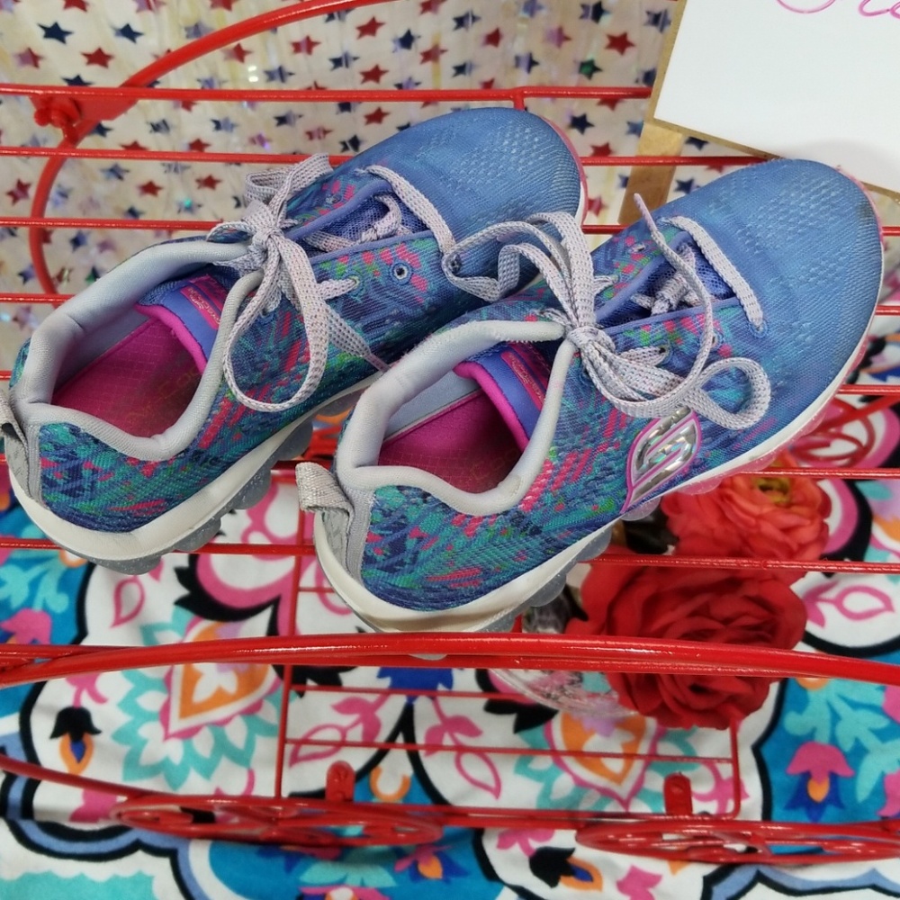 Girls Skechers